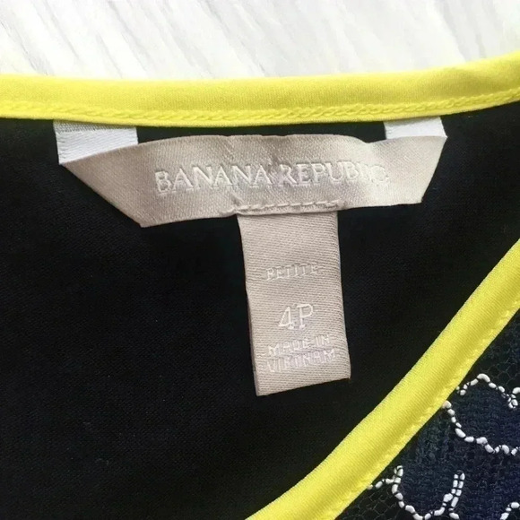 Banana Republic Blue Floral Lace Tank w/ Neon Trim - Picture 5 of 6